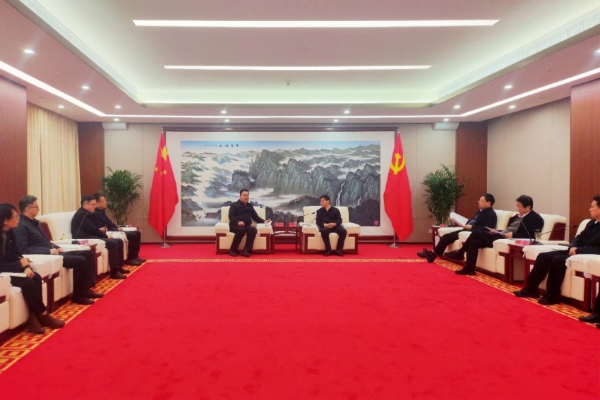 李東會(huì)見南陽市委書記王智慧